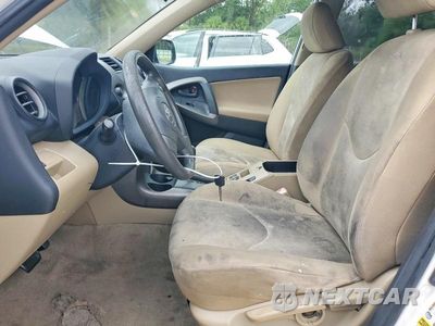 Zdjęcie 7 z 13 samochodu: 2009 TOYOTA RAV4 BASE VIN:JTMZF33VX95005866 - miniatura