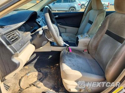 Zdjęcie 7 z 12 samochodu: 2012 TOYOTA CAMRY LE VIN:4T1BF1FK4CU035025 - miniatura