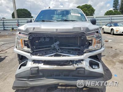 Piąte zdjęcie samochodu w środku: 2019 FORD F150 SUPERCREW VIN:1FTEW1CP1KFD40812 - miniatura