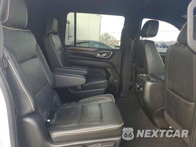Zdjęcie 11 z 13 samochodu: 2022 CHEVROLET SUBURBAN K1500 PREMIER VIN:1GNSKFKD4NR139127 - miniatura