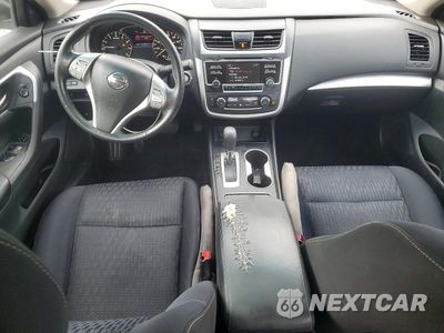 Zdjęcie 8 z 12 samochodu: 2017 NISSAN ALTIMA 2.5 SV VIN:1N4AL3AP3HC181166 - miniatura