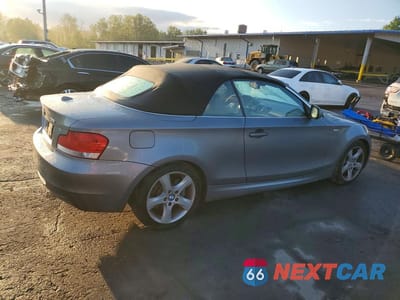 Trzecie zdjęcie samochodu z tyłu: 2010 BMW 135 I VIN:WBAUN9C51AVK41887 - miniatura