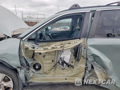 Zdjęcie 7 z 12 samochodu: 2019 TOYOTA RAV4 XLE VIN:2T3W1RFV4KC019276 - miniatura