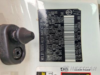 Zdjęcie 12 z 12 samochodu: 2018 TOYOTA COROLLA LE VIN:2T1BURHE3JC051159 - miniatura