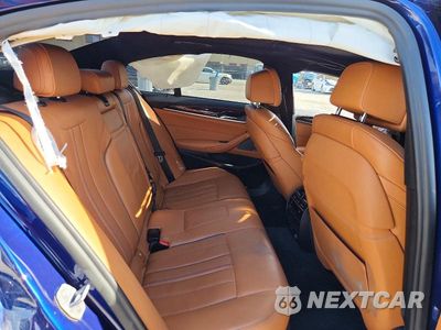 Zdjęcie 10 z 13 samochodu: 2018 BMW M550XI VIN:WBAJB9C51JB049351 - miniatura
