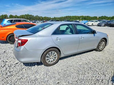 Trzecie zdjęcie samochodu z tyłu: 2014 TOYOTA CAMRY LE VIN:4T1BF1FK2EU378869 - miniatura