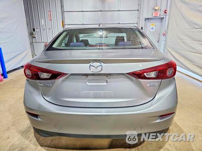 Zdjęcie 6 z 12 samochodu: 2016 MAZDA 3 TOURING VIN:JM1BM1W75G1327568 - miniatura