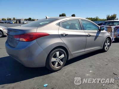 Trzecie zdjęcie samochodu z tyłu: 2012 HYUNDAI ELANTRA GLS VIN:5NPDH4AE8CH071059 - miniatura