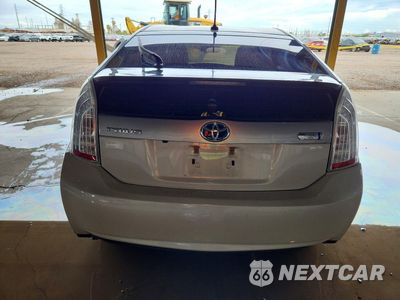 Zdjęcie 6 z 12 samochodu: 2015 TOYOTA PRIUS PLUG-IN HYBRID ADVANCED VIN:JTDKN3DP0F3067188 - miniatura