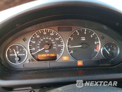 Zdjęcie 9 z 12 samochodu: 2000 BMW Z3 2.3 VIN:4USCH9345YLG03171 - miniatura