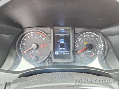 Zdjęcie 9 z 12 samochodu: 2021 TOYOTA TACOMA SR VIN:3TYRX5GN1MT031220 - miniatura
