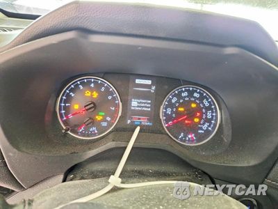 Zdjęcie 9 z 12 samochodu: 2019 TOYOTA RAV4 XLE VIN:JTMP1RFVXKJ018683 - miniatura