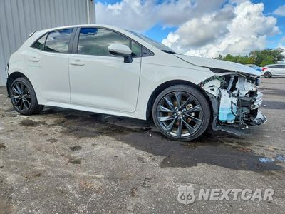 Czwarte zdjęcie samochodu z boku: 2025 TOYOTA COROLLA XSE VIN:JTNC4MBE8S3241383 - miniatura
