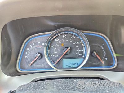 Zdjęcie 9 z 13 samochodu: 2015 TOYOTA RAV4 LIMITED VIN:2T3DFREV4FW237748 - miniatura