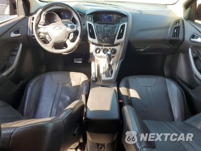 Zdjęcie 8 z 12 samochodu: 2013 FORD FOCUS SE VIN:1FADP3F27DL205512 - miniatura