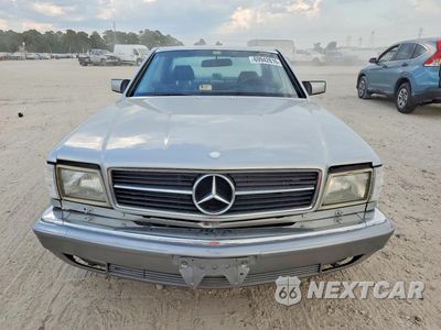 Piąte zdjęcie samochodu w środku: 1986 MERCEDES-BENZ 560 SEC VIN:WDBCA45DXGA198148 - miniatura
