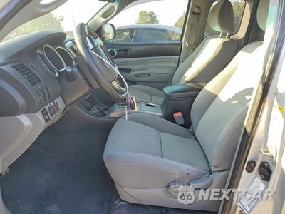 Zdjęcie 7 z 13 samochodu: 2013 TOYOTA TACOMA V6 VIN:5TFUU4ENXDX074122 - miniatura