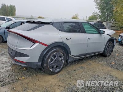 Trzecie zdjęcie samochodu z tyłu: 2025 KIA EV6 LIGHT LONG RANGE VIN:5XYC3DJC1SG007704 - miniatura