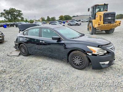 Czwarte zdjęcie samochodu z boku: 2014 NISSAN ALTIMA 2.5 S VIN:1N4AL3AP1EC132723 - miniatura