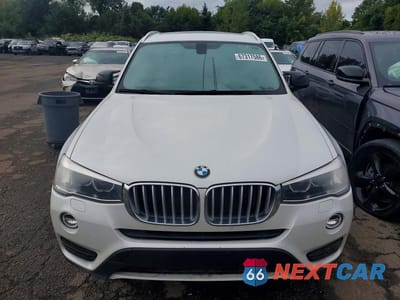 Piąte zdjęcie samochodu w środku: 2015 BMW X3 XDRIVE35I VIN:5UXWX7C57F0K35184 - miniatura