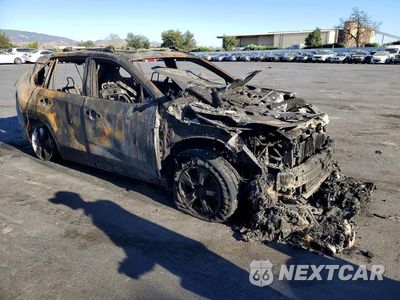 Czwarte zdjęcie samochodu z boku: 2024 TOYOTA RAV4 HYBRID XLE VIN:2T3RWRFV6RW203979 - miniatura