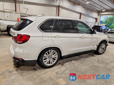 Trzecie zdjęcie samochodu z tyłu: 2016 BMW X5 XDRIVE35I VIN:5UXKR0C58G0P22993 - miniatura
