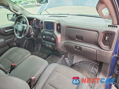Zdjęcie 8 z 12 samochodu: 2019 CHEVROLET SILVERADO C1500 VIN:3GCNWAEH9KG264812 - miniatura