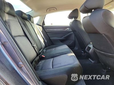 Zdjęcie 10 z 13 samochodu: 2020 HONDA ACCORD LX VIN:1HGCV1F11LA131975 - miniatura