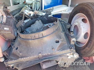 Zdjęcie 12 z 13 samochodu: 2022 FORD F550 SUPER DUTY VIN:1FDUF5HN6NEC96273 - miniatura