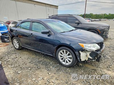 Czwarte zdjęcie samochodu z boku: 2012 TOYOTA CAMRY XLE VIN:4T4BF1FKXCR170466 - miniatura