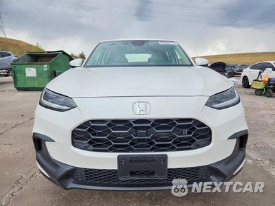 Piąte zdjęcie samochodu w środku: 2025 HONDA HR-V LX VIN:3CZRZ2H32SM774168 - miniatura