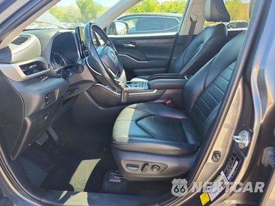 Zdjęcie 7 z 13 samochodu: 2022 TOYOTA HIGHLANDER XLE VIN:5TDHZRBH6NS589124 - miniatura