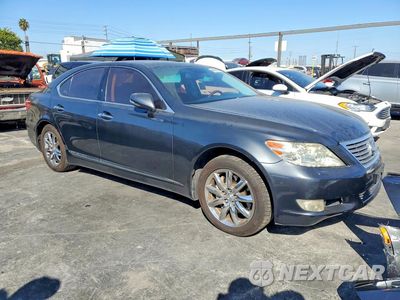 Czwarte zdjęcie samochodu z boku: 2010 LEXUS LS 460 VIN:JTHBL5EF2A5096887 - miniatura