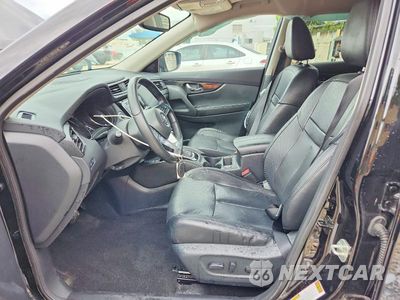 Zdjęcie 7 z 13 samochodu: 2019 NISSAN ROGUE SL VIN:5N1AT2MT1KC843343 - miniatura