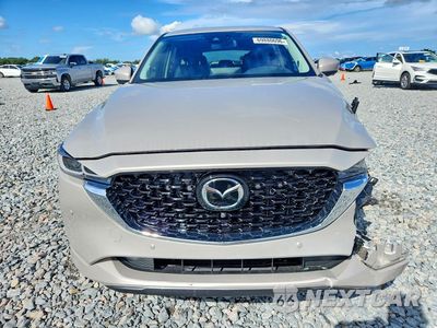 Piąte zdjęcie samochodu w środku: 2025 MAZDA CX-5 PREMIUM PLUS VIN:JM3KFBEM0S0707091 - miniatura