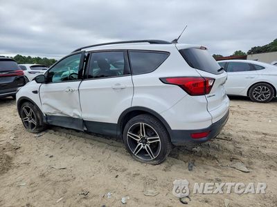 Drugie zdjęcie samochodu z przodu: 2019 FORD ESCAPE SEL VIN:1FMCU9HD3KUC56038 - miniatura