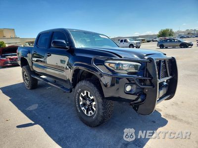 Czwarte zdjęcie samochodu z boku: 2016 TOYOTA TACOMA SR5 V6 VIN:5TFAZ5CN6GX016798 - miniatura