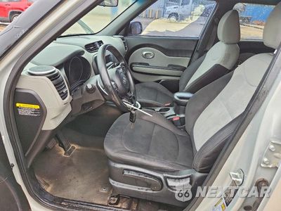 Zdjęcie 7 z 12 samochodu: 2015 KIA SOUL BASE VIN:KNDJN2A21F7777448 - miniatura