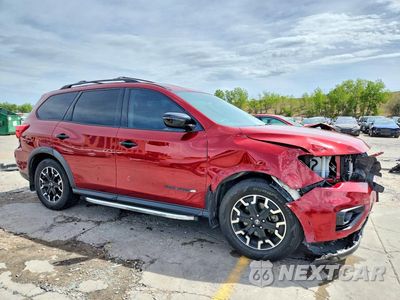Czwarte zdjęcie samochodu z boku: 2019 NISSAN PATHFINDER SV VIN:5N1DR2MM8KC638736 - miniatura
