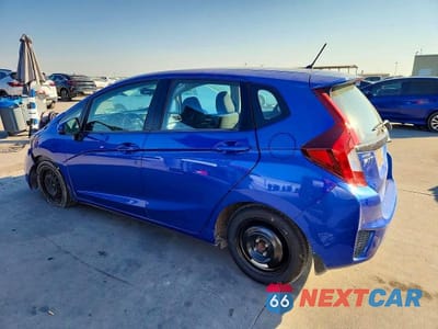 Drugie zdjęcie samochodu z przodu: 2015 HONDA FIT LX VIN:3HGGK5H51FM718637 - miniatura