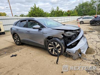 Czwarte zdjęcie samochodu z boku: 2023 VOLKSWAGEN ID.4 PRO VIN:1V2CMPE8XPC027786 - miniatura