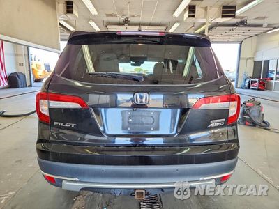 Zdjęcie 6 z 13 samochodu: 2019 HONDA PILOT TOURING VIN:5FNYF6H63KB001158 - miniatura