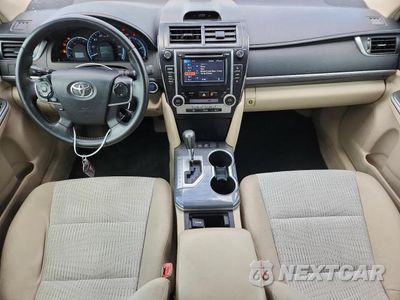 Zdjęcie 8 z 12 samochodu: 2012 TOYOTA CAMRY HYBRID XLE VIN:4T1BD1FK3CU043722 - miniatura