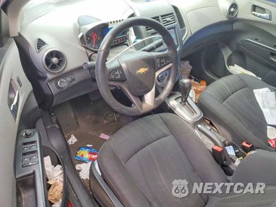 Zdjęcie 8 z 12 samochodu: 2016 CHEVROLET SONIC LT VIN:1G1JC5SH1G4117349 - miniatura