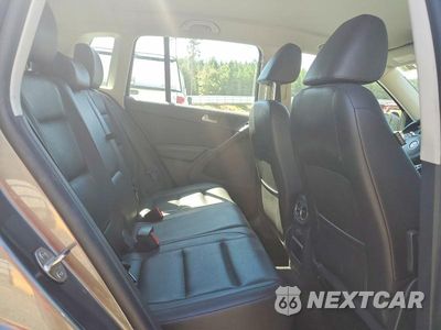 Zdjęcie 11 z 13 samochodu: 2017 VOLKSWAGEN TIGUAN S VIN:WVGAV7AX0HK037572 - miniatura