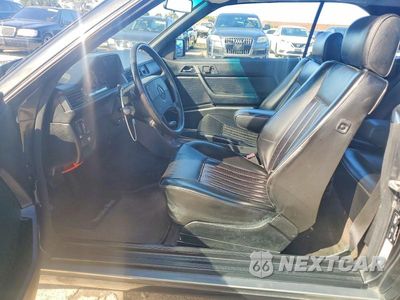 Zdjęcie 7 z 12 samochodu: 1989 MERCEDES-BENZ 300 CE VIN:WDBEA50D6KB004417 - miniatura