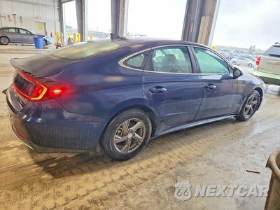 Trzecie zdjęcie samochodu z tyłu: 2021 HYUNDAI SONATA SE VIN:5NPEG4JA6MH118319 - miniatura