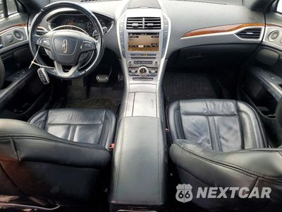Zdjęcie 8 z 13 samochodu: 2019 LINCOLN MKZ RESERVE I VIN:3LN6L5C92KR607105 - miniatura