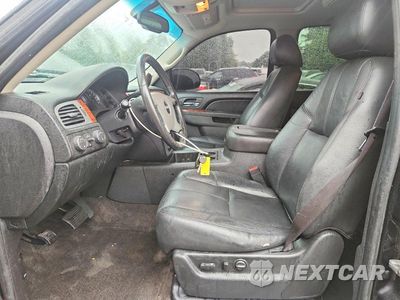 Zdjęcie 7 z 13 samochodu: 2011 GMC YUKON XL K1500 SLT VIN:1GKS2KE36BR321805 - miniatura