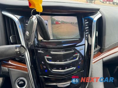 Zdjęcie 11 z 14 samochodu: 2016 CADILLAC ESCALADE ESV PREMIUM VIN:1GYS4JKJ1GR111858 - miniatura